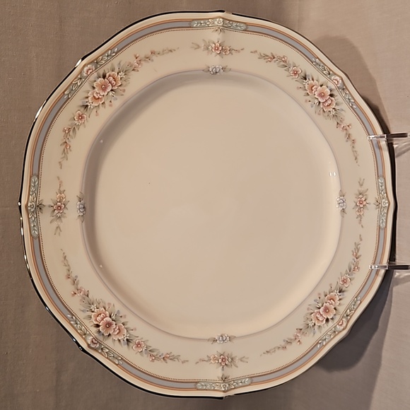 NEW Noritake Rothschild 7293 Dinner Plate - Picture 4 of 8
